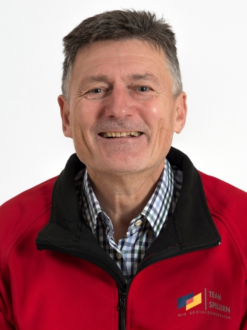 Wolfgang "Max" Kowar